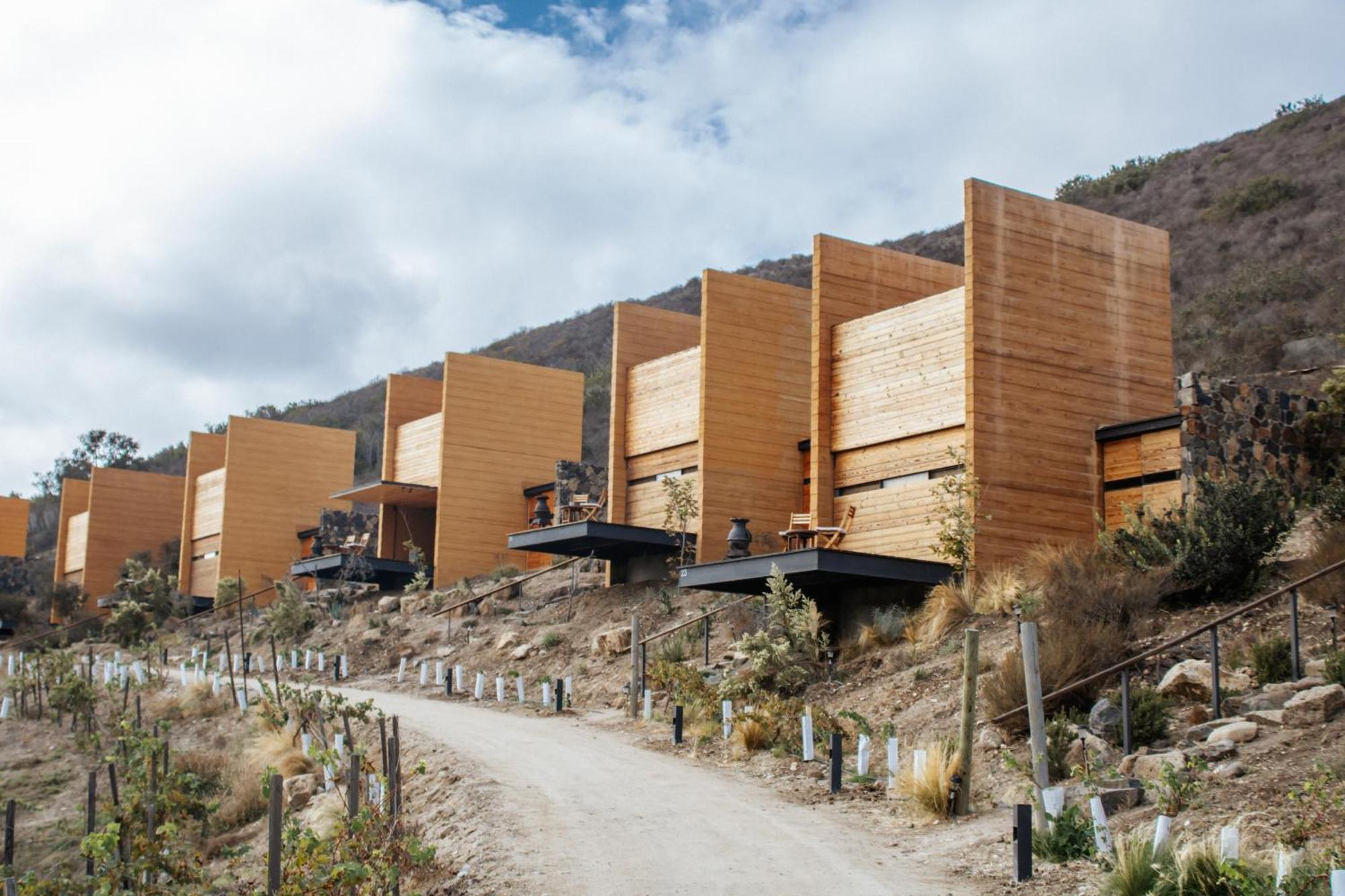 Hotel Cuatro Cuatros Ensenada Exterior foto